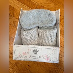 Shabby chic slippers